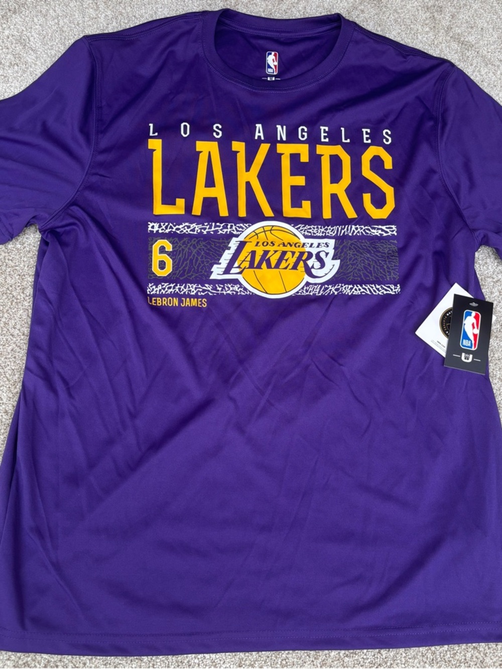 LA Lakers Lebron James #6 Tee Size XL NBA Purple NWT